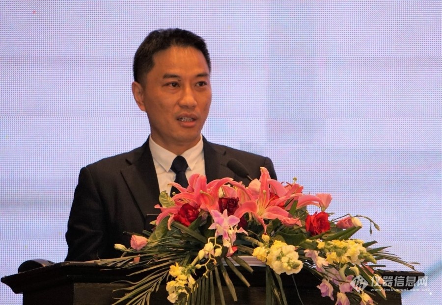 70df3047-fefa-40d5-b48e-bcbde720136c.jpg